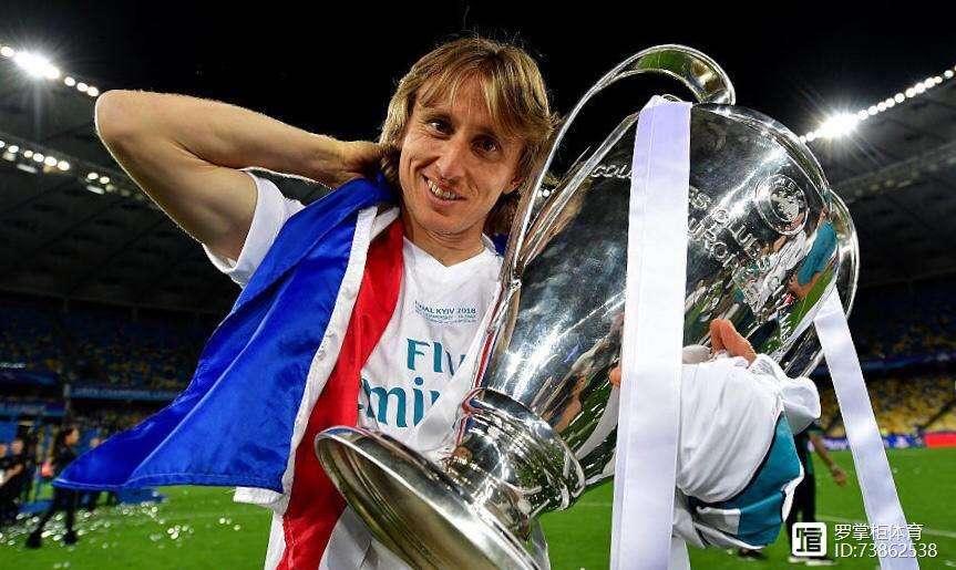 九游体育官网-包含窗口期罗马调整名单以备西甲，完成体检环节打磨，目标明确，年轻球员得到机会的词条